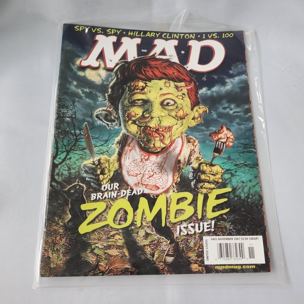 MAD Magazine #483 Collectible 2007 Zombie Issue‎ Spy vs Spy Hillary Clinton